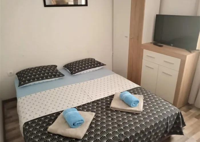 Karlito Kastela